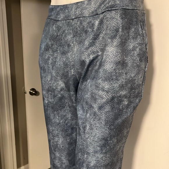 NWT Clara sun woo leather pants blue with pockets snakeskin pattern - Picture 3 of 11
